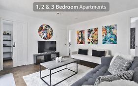 250 Meters To Metro Berri Uqam - Spacious Fully Equipped Apartments - 1 Free Parking Per Unit - In-Unit Washer & Dryer - Fully Stocked Kitchen - Workspace Provided - Fast Wifi - 5 Minute Walk To The Famous St Catherine & St Denis Street